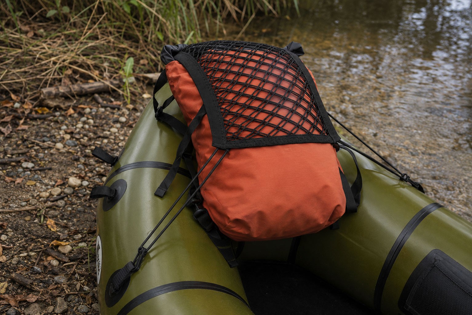 siatka bagażowa na packraft kajak